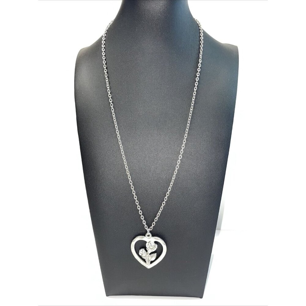 Vintage Silver Tone Heart Rose Pendant Necklace‎ Signed Hong Kong N33